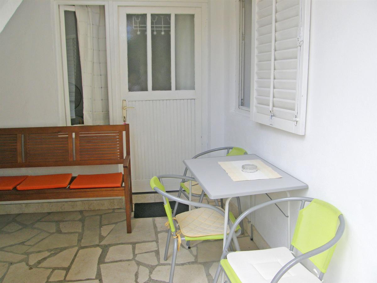 Apartment Milka Primošten Exterior foto
